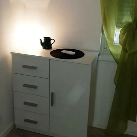 Apartament Zoa *